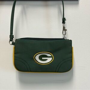 NFL Green Wristlet Pouch with Gold Accent